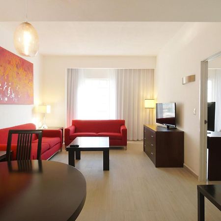 Fiesta Inn Express Ciudad Obregón エクステリア 写真