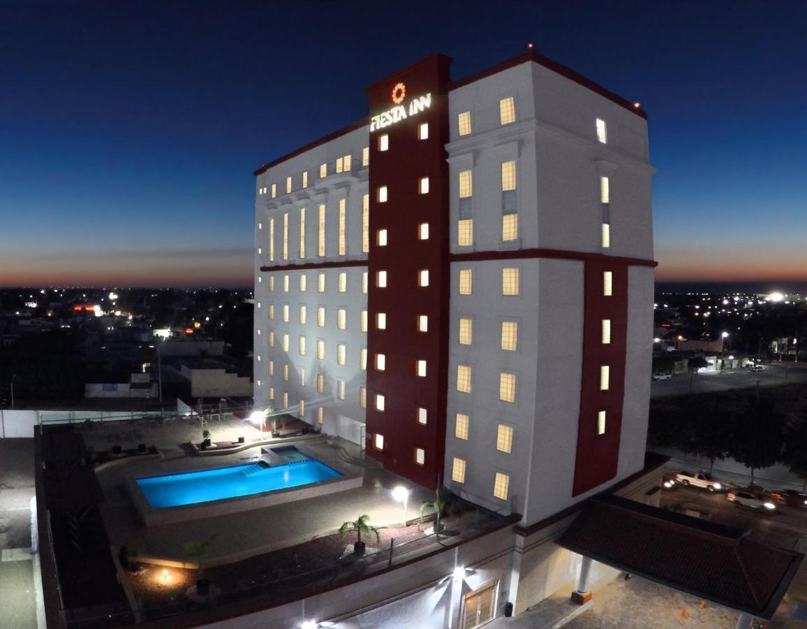 Fiesta Inn Express Ciudad Obregón エクステリア 写真