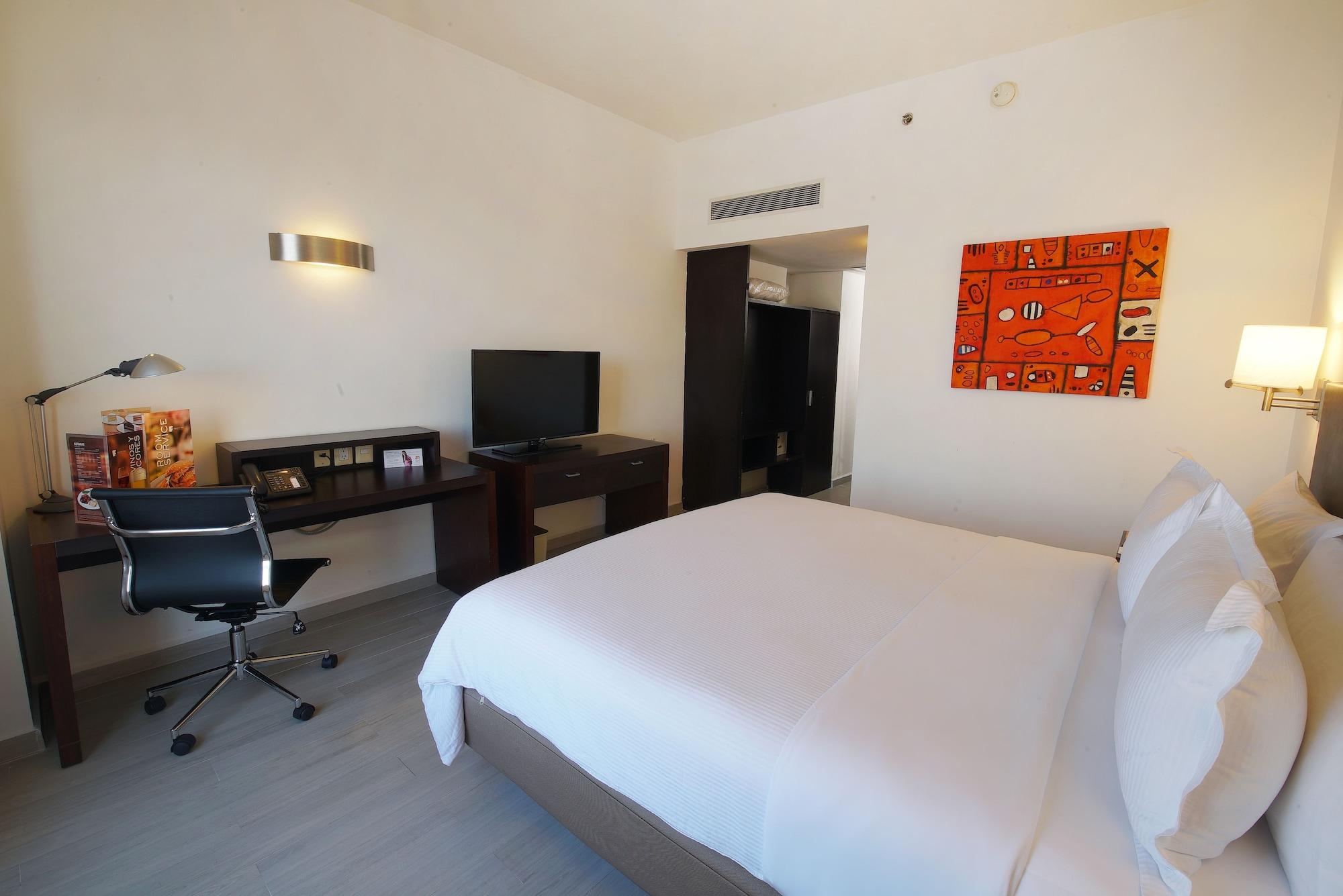 Fiesta Inn Express Ciudad Obregón エクステリア 写真